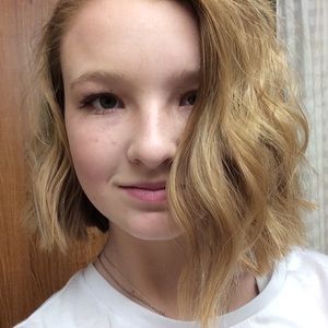 Meet your Posher, Ashlyn